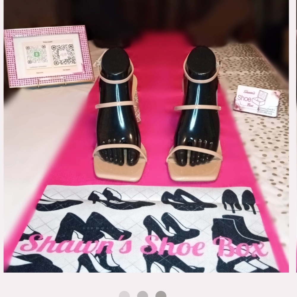 INC International Concepts Tan Heels with Sophisticated Design
